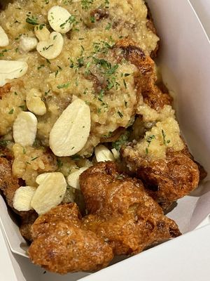 Garlic chicken  at Vampire's Chicken in Seoul