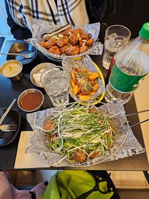  at Vampire's Chicken in Seoul