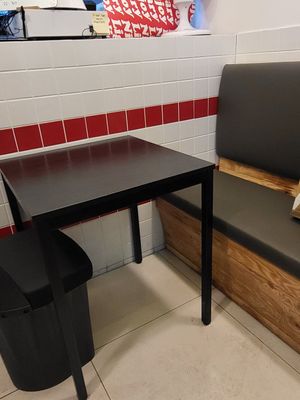  at Vampire's Chicken in Seoul