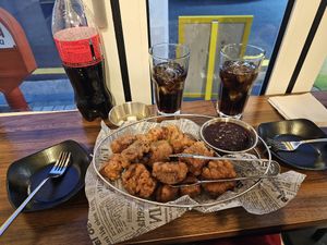  at Vampire's Chicken in Seoul