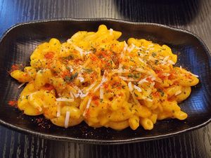  at Vampire's Chicken in Seoul