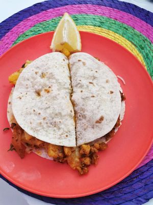 Gringa de pastor vegana at Doña Chepina in San Sebastian