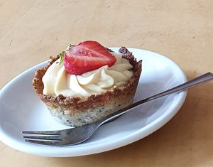 passionfruit tart at MiiT in Riga