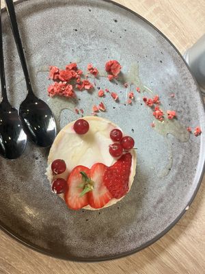 Delicious white chocolate tartlet  at VíK - Vegan Venue in Bratislava