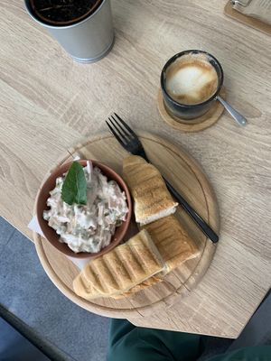 parižák  at VíK - Vegan Venue in Bratislava