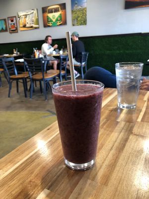 Blackberry banana smoothie   at Naked Cafe in San Diego