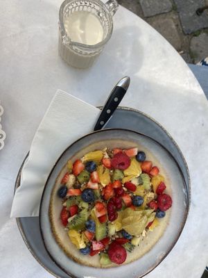   at Simply Raw Bakery and Bistro in Vienna