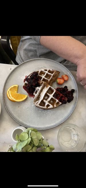   at Simply Raw Bakery and Bistro in Vienna