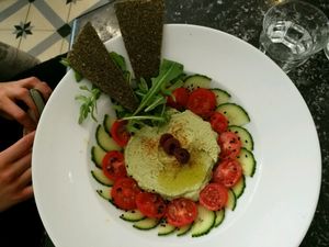 Zucchini humus at Simply Raw Bakery and Bistro in Vienna