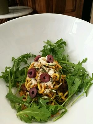 Zucchini spaghetti with tomato pesto at Simply Raw Bakery and Bistro in Vienna