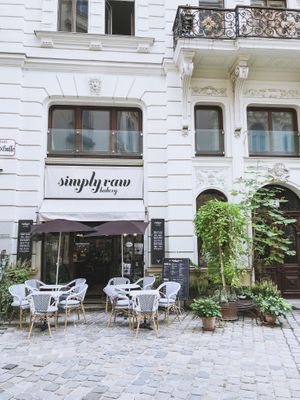 Location COULD NOT be cuter! at Simply Raw Bakery and Bistro in Vienna