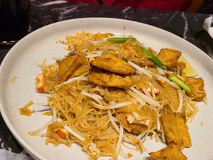 Pad Thai and Tofu at MyHome Thai in Ashburn