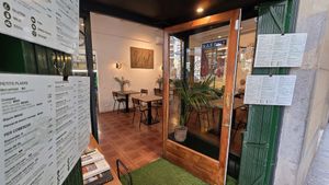 Entrance / interior at Verd in Girona