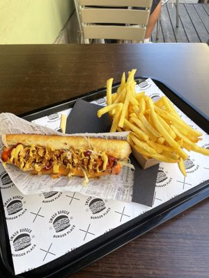 hot dog (8€)and fries (5€)  at Smash Burger in Koper
