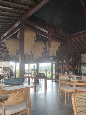 Restaurant at Anandinii Organic Garden & Kitchen in Sidemen