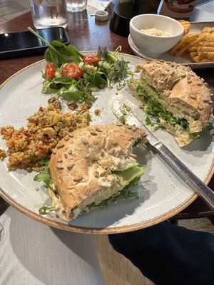 Avocado bagel with quinoa saladd  at WASBAR in Antwerpen
