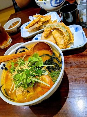 Udon in hot curry broth, vegetable tempura at Hoshina 穗科 - Songshan District in Taipei