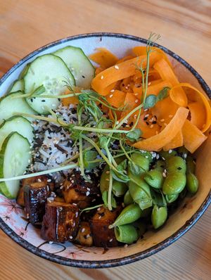 Tofu bowl at Weranda Caffe in Poznan
