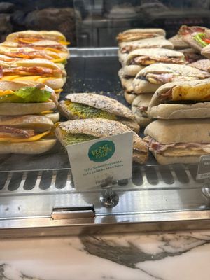 Mediocre bowl yet good oat (or soja) cappuccino and tasty tofu sandwich   at BUD - Flocafe in Budapest