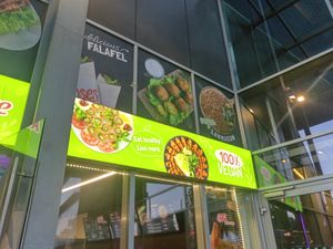 Mostly vegan at Oses Cig Köfte - Praterstern in Vienna