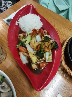 Tofu in Tamarindensoße at Coco Viet in Cologne