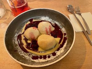 Apricot dumplings at Virtshaus in Ulm