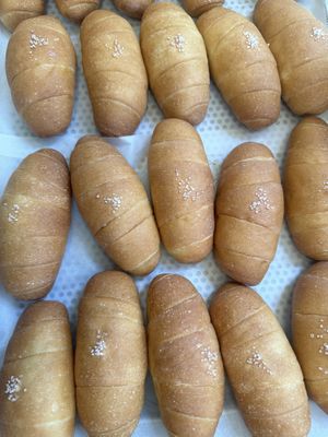 The best rice Salt bread. Used Vegan organic butter  at Rice Bread Man 쌀빵맨 in Busan