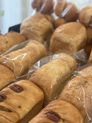 Korean Chestnut breads, the chestnuts are handcooked here  at Rice Bread Man 쌀빵맨 in Busan