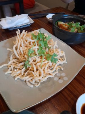 Crispy noodles at Diệu Hạnh  in Ho Chi Minh City