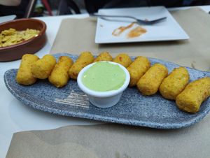  at La Huella Vegana - ES Visuals in Andorra La Vella