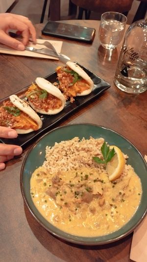  at La Huella Vegana - ES Visuals in Andorra La Vella