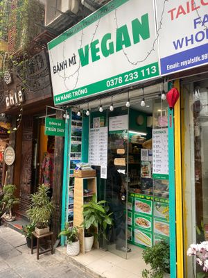 Storefront, just step inside to place your order and pay  at Bánh Mì chay Vegan in Hanoi