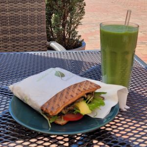  at ÖXL Café in Wismar