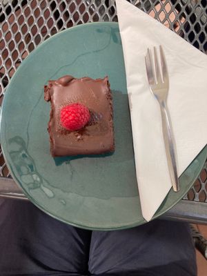 Köstlich    at ÖXL Café in Wismar