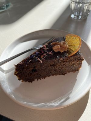 Veganer Kürbis Schoko Walnuss   at 220GRAD - Rupertinum in Salzburg