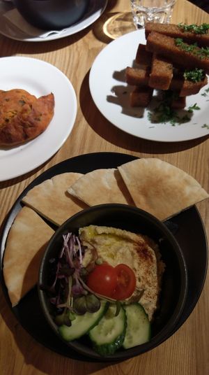 😃 at Avocado Cafe - Tverskaja in Moscow