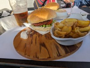 Vegan burger with fries and vegan mayo at O Rui in Faro