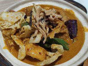 Assam fish claypot curry at Mother Earth Classic - 大地之素 in Central Singapore