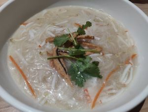 Crabmeat white beehoon at Mother Earth Classic - 大地之素 in Central Singapore