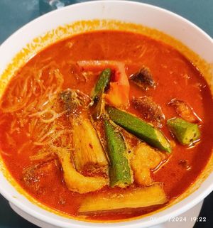 Signature Curry Soup with Beehoon 👍 - 07/08/2024 at Mother Earth Classic - 大地之素 in Central Singapore