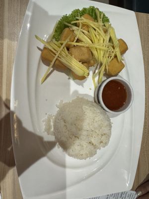 Vegan Thai Chilli Rice Crispy Tofu #Veganuary at Mother Earth Classic - 大地之素 in Central Singapore