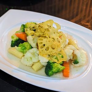 CNY 2025 Seaweed Lotus Root On Broccoli at Mother Earth Classic - 大地之素 in Central Singapore