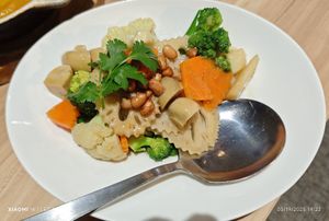 Stir Fried Lotus Root with Mixed Vegetables (Vegan) at Mother Earth Classic - 大地之素 in Central Singapore