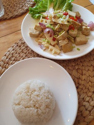 Fried bamboo with tofu for 3$ at Nick Restaurant in Siem Reap