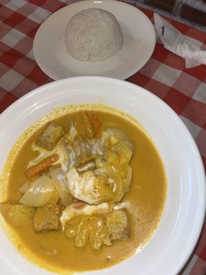 Pineapple tofu curry and rice  at Nick Restaurant in Siem Reap