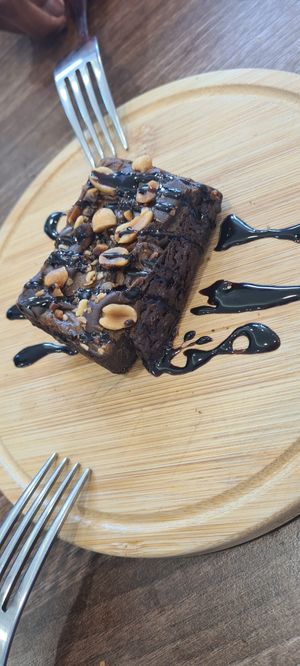 Snicker Brownie at Garden of Eden in Windsor