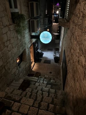 Front at Vintage Bar in Hvar