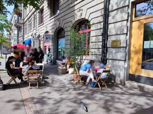 Outdoor seating at John Baker - Stauffacherstrasse in Zurich