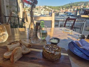 Aubergine and mango tartare  at Masha Vegeteria in Jelsa