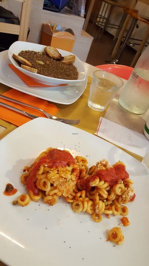 Lentils stew and anelleti at Freschette BioBistrot in Palermo